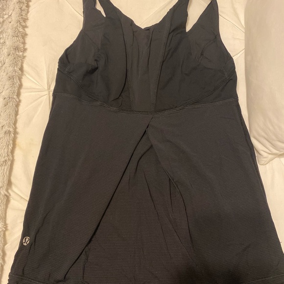 Iululemon tank top - Picture 2 of 3